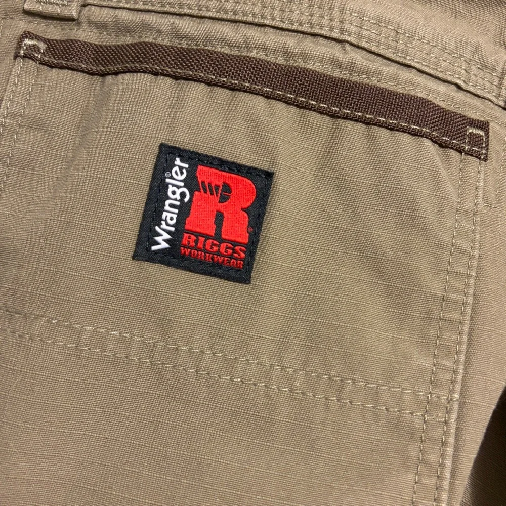 Wrangler Riggs Workwear Mens Bark Brown Ripstop Cargo Pants 3W060BR 30x30
